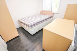 Photo 16- click for photo gallery